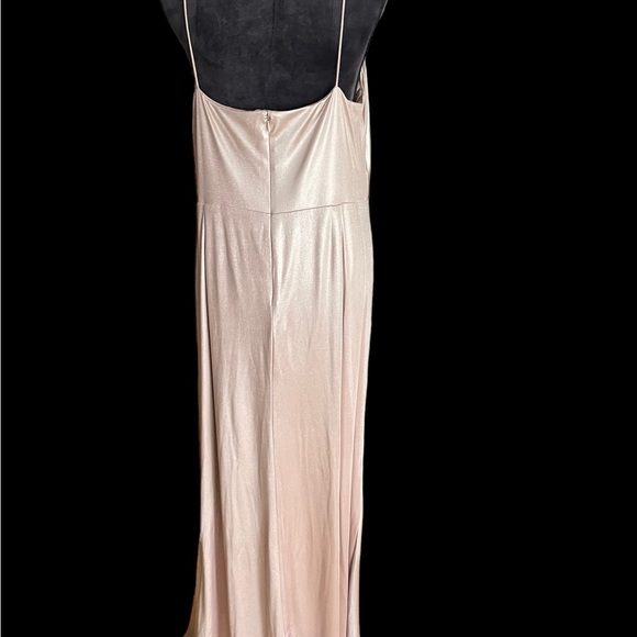 ADRIANNA PAPPEL Plus Size Metallic Formal Dress Size 20 - Picture 4 of 7